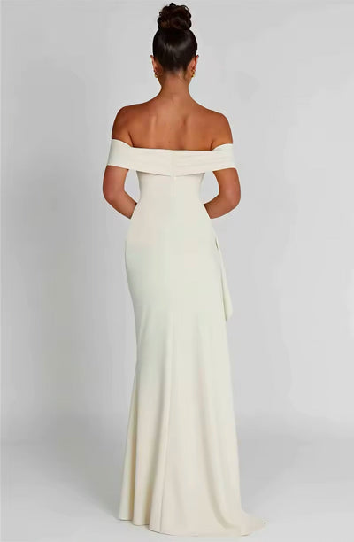 STINA | Off-Shoulder Splitt Kjole
